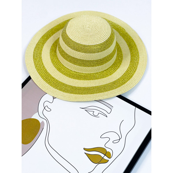 Women's light brown straw hat