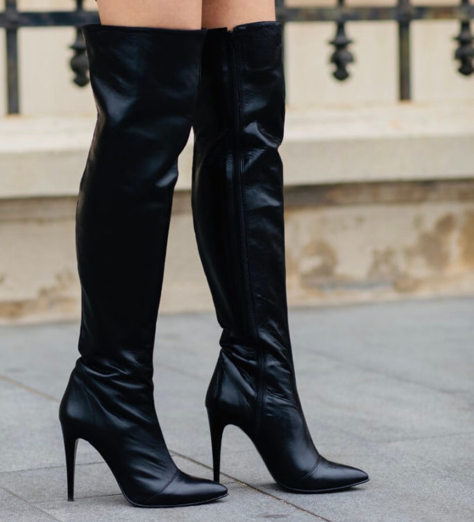 Black over-the-knee leather boots Carmen