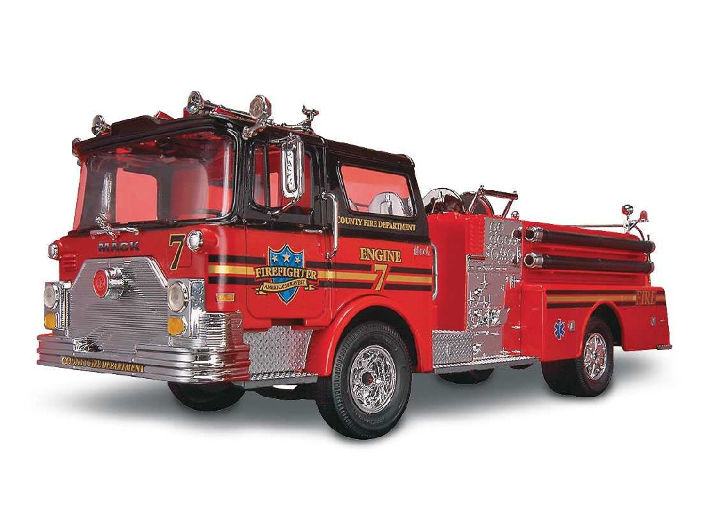 Revell - 1225 - Max™ Mack Wóz strażacki 1:32