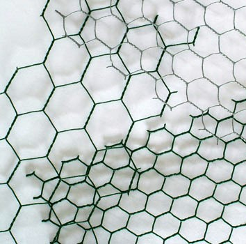 Rabbit wire mesh with wavy eye 20 mm height 100 cm green