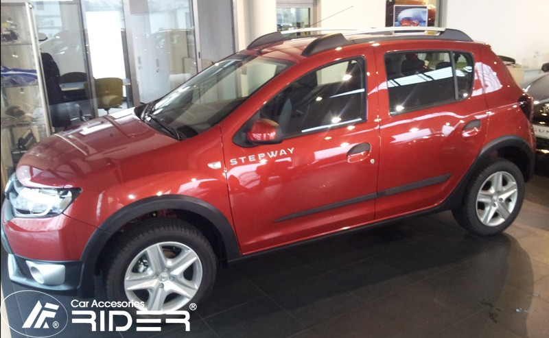 Ochranná lišta dverí - Dacia Sandero Stepway 2013-2020