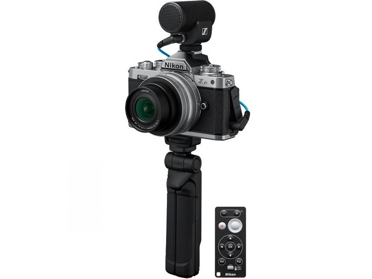 Nikon Z fc + Z 16-50mm VR silver Vlogger Kit