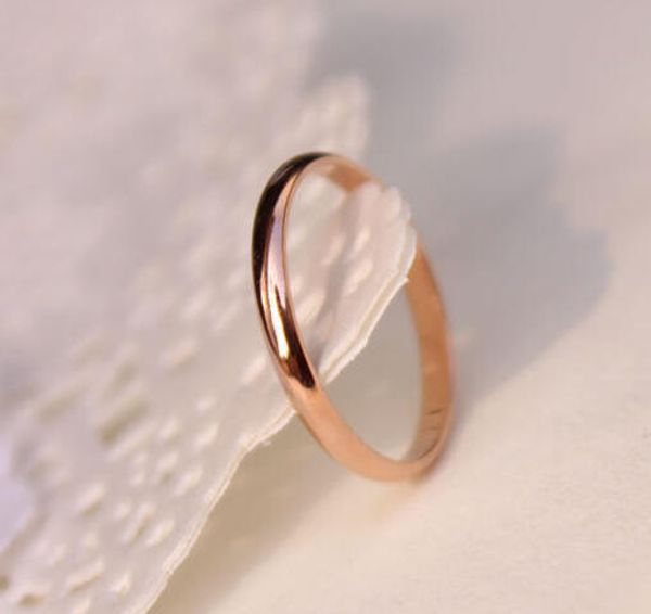 Minimalistički prsten - glatki prsten