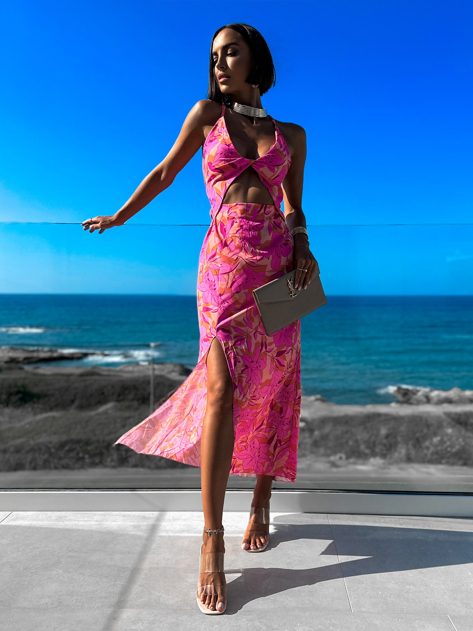 Pink elegant kjole DRESKI med slid Størrelse: ONESIZE