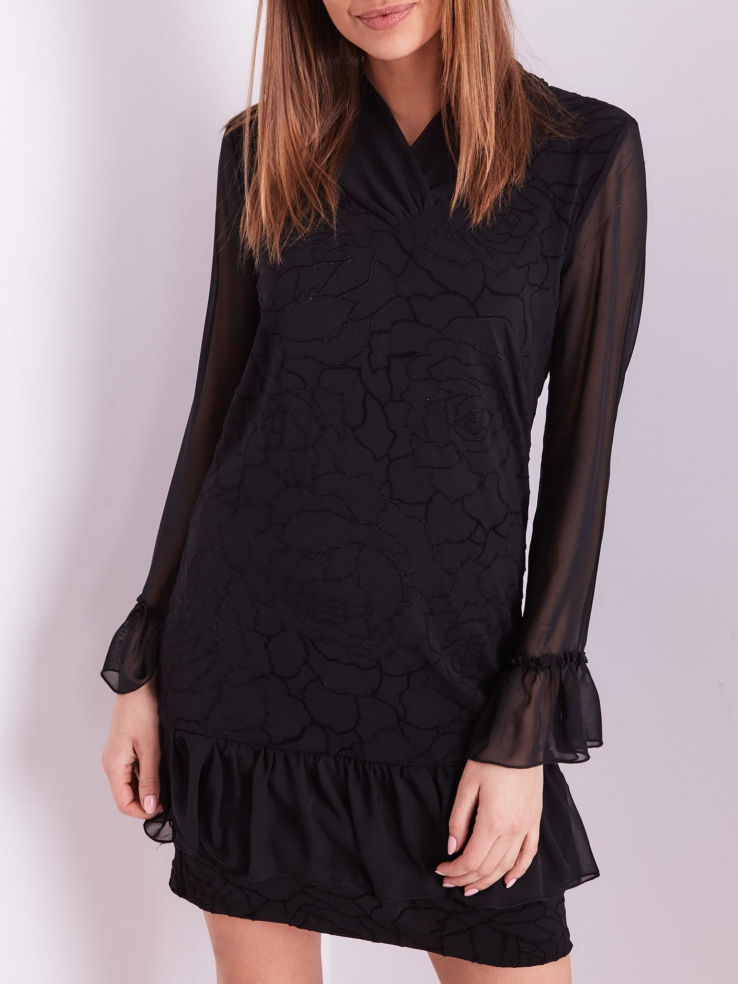 Μαύρο φόρεμα με λεπτό floral μοτίβο