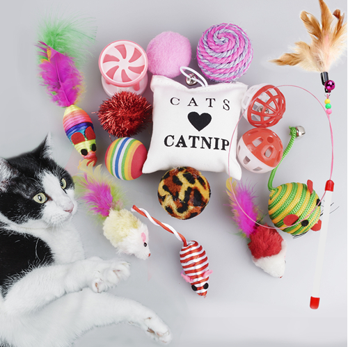 Set hraček pro kočky