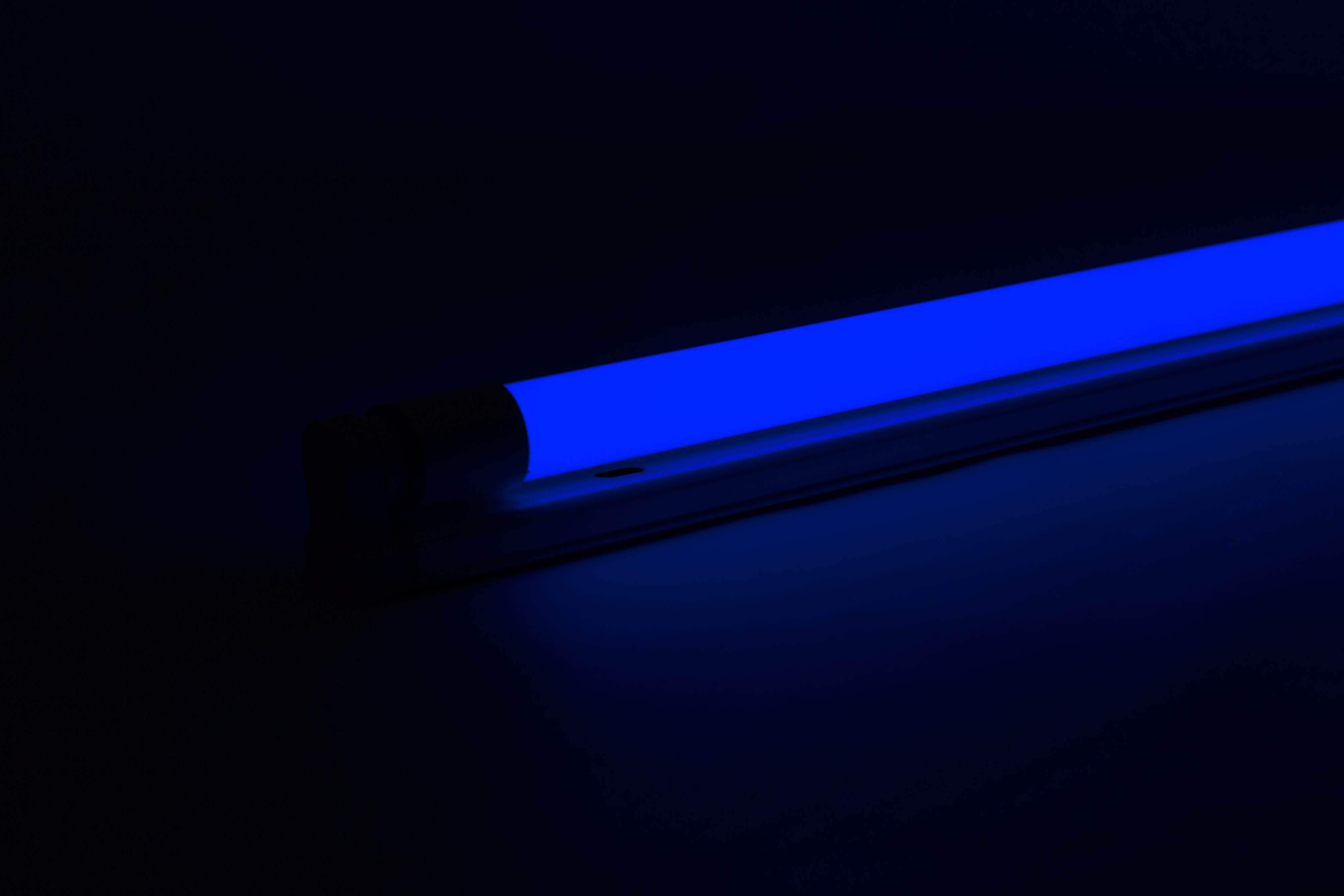 Fomsi Modrá trubica LED 20W 120cm obojstranné napájanie AN24
