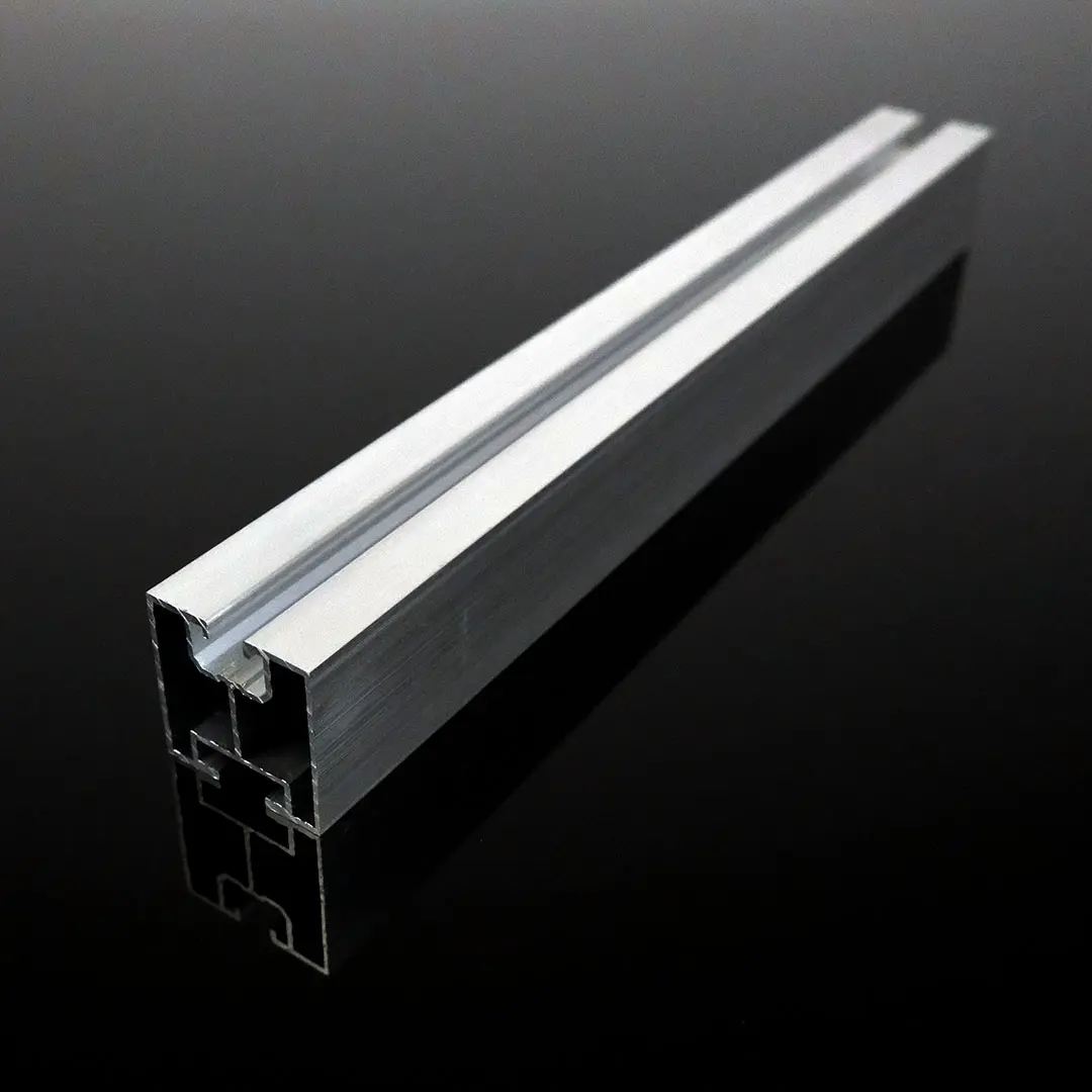 Aluminiumprofil für T-Bolzen 208cm 40x40